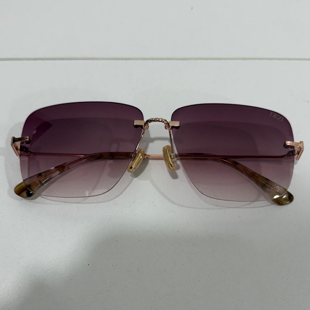 DEZI 2000s Sunglasses
